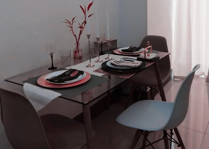 Apartment Luxury Escape At Fame Residences Manila