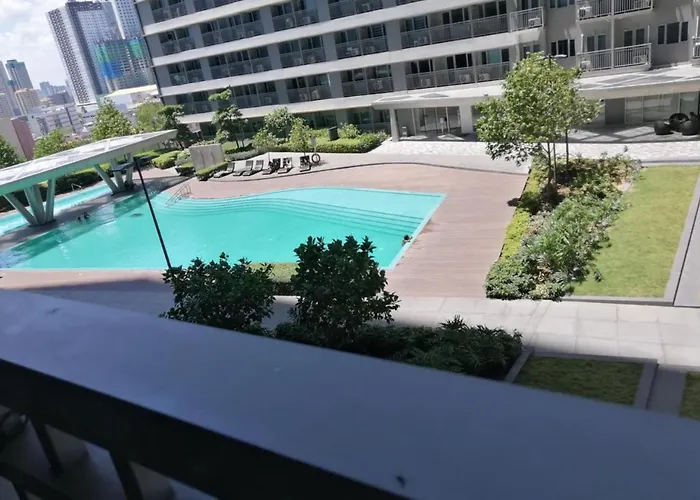 Luxury Escape At Fame Residences Manila