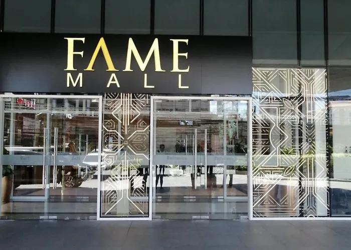 Apartment Luxury Escape At Fame Residences