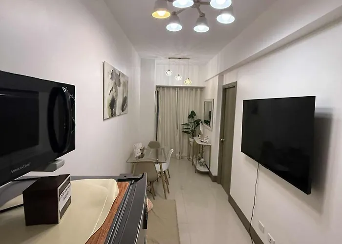 Apartment Luxury Escape At Fame Residences Manila