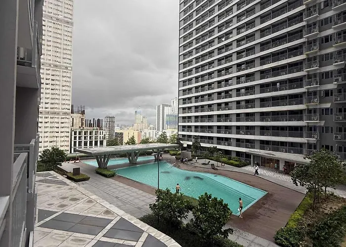 Apartment Luxury Escape At Fame Residences